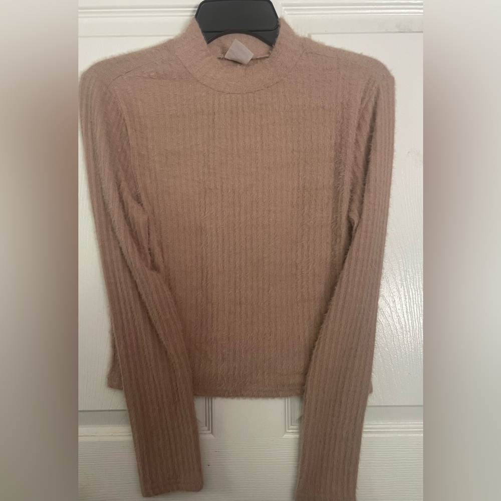 No Boundaries‎ Juniors Ribbed Mocha Turtleneck Sweater! NWT! Size Large.